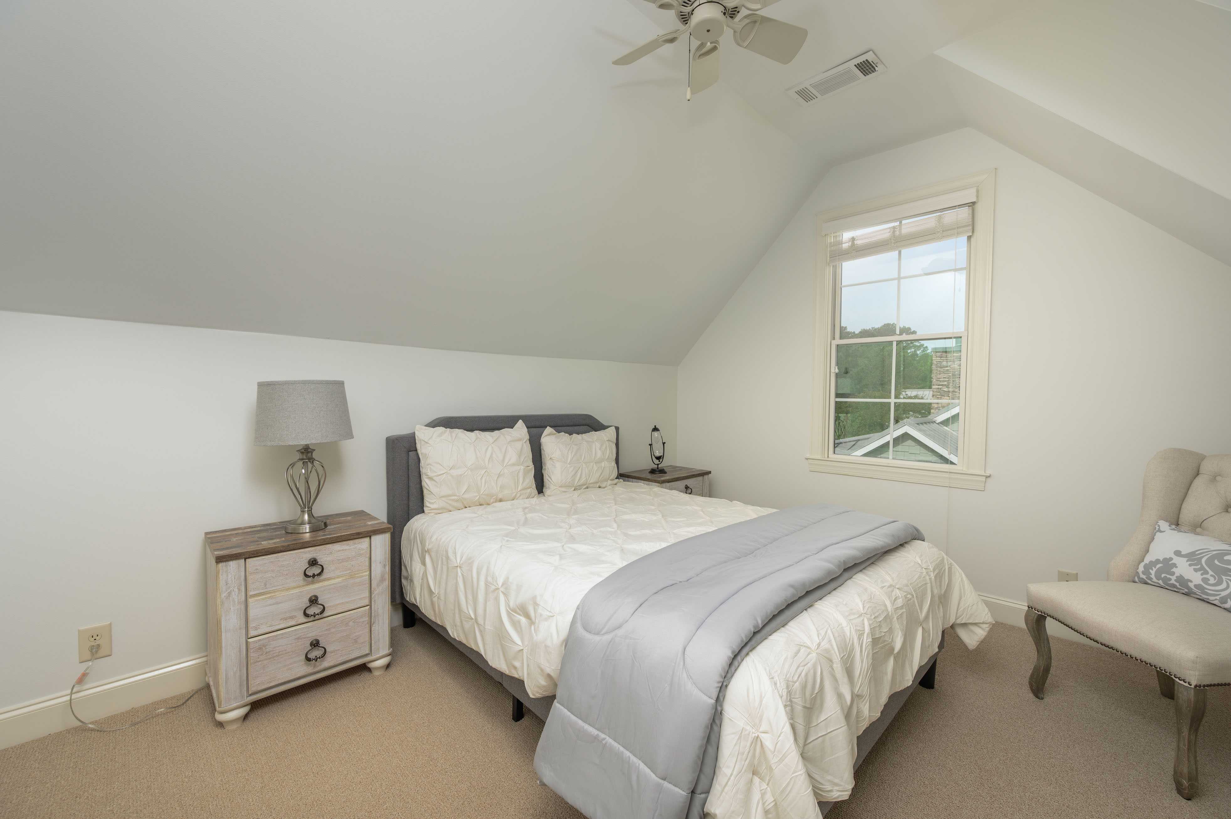 1101 Starboard Drive image 19